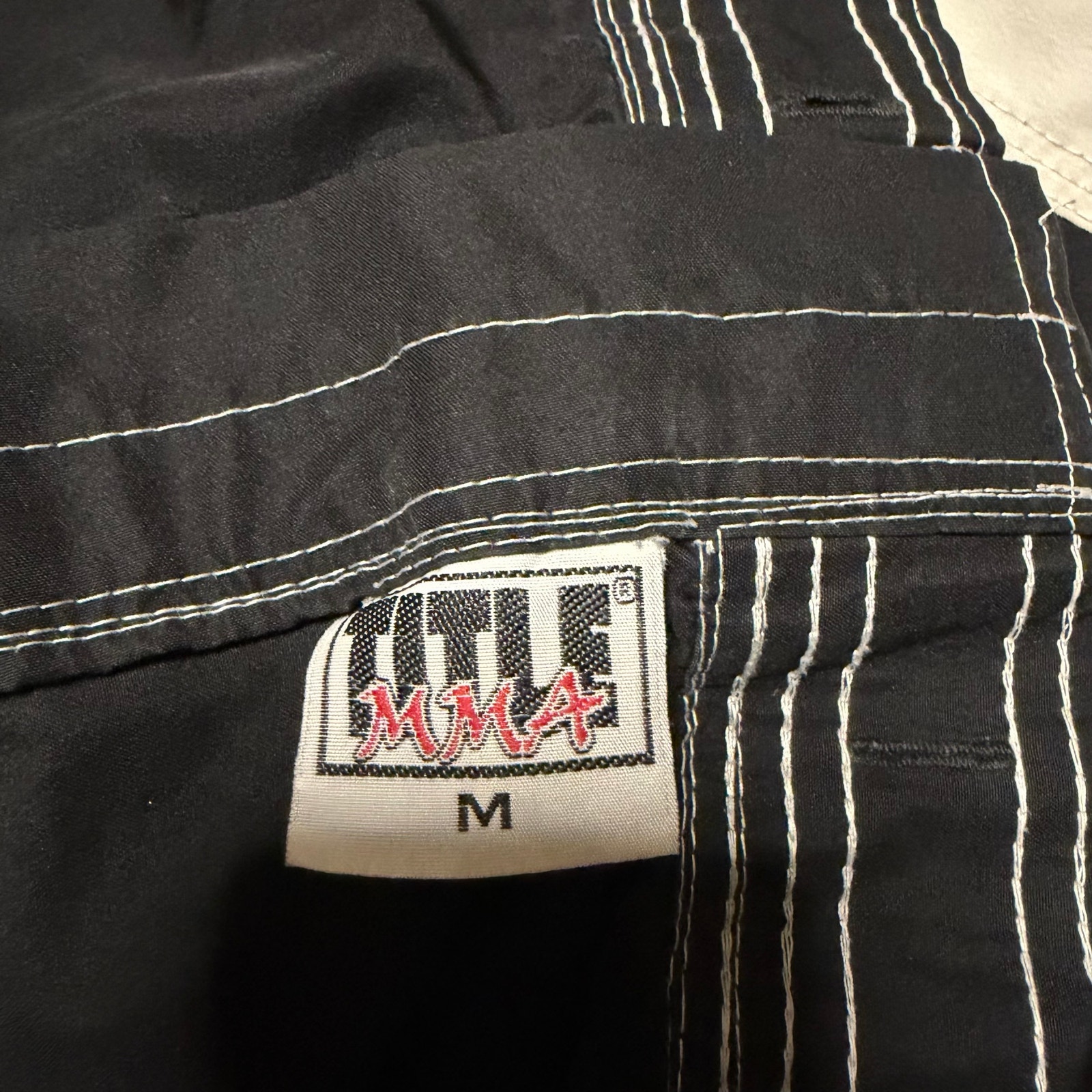 Title Mma Wrestling Shorts Mens Medium Black White *Stains — image 7 of 8